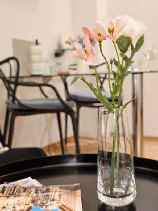 Sweet Dreams Suites Calea Victoriei Sunny Studio Bucureşti Ngoại thất bức ảnh